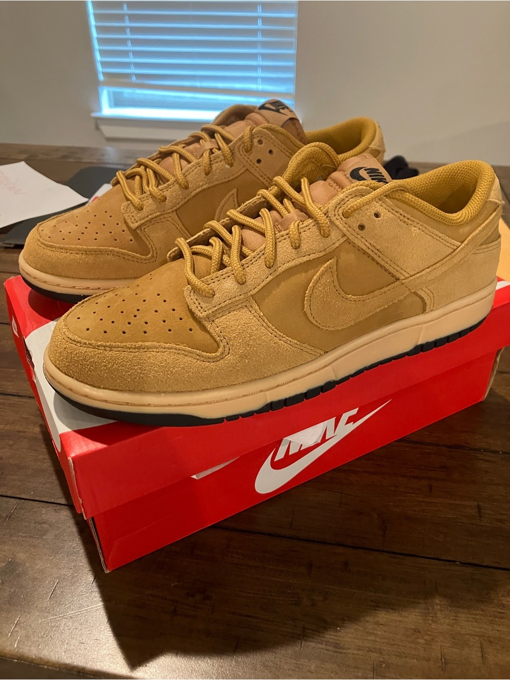 Men’s Nike Dunk - Wheat - Suede Sz 9